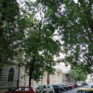 https://charming-flat-in-a-great-location.warsawhotelspoland.com